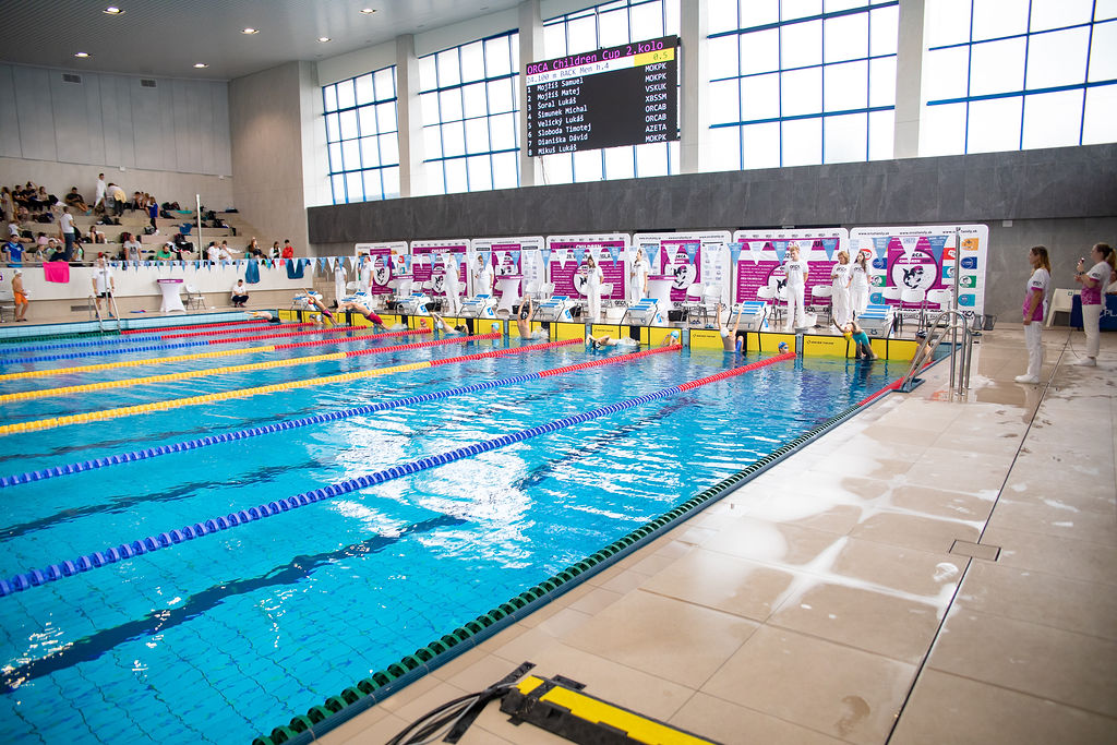 Jednoúrovňová galéria 93