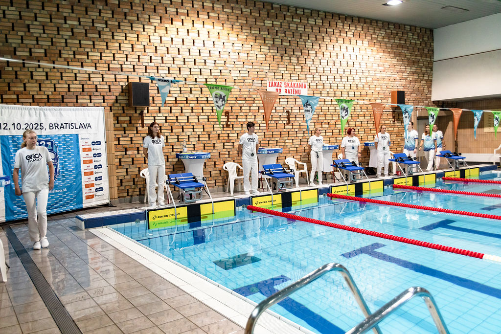 Jednoúrovňová galéria 145