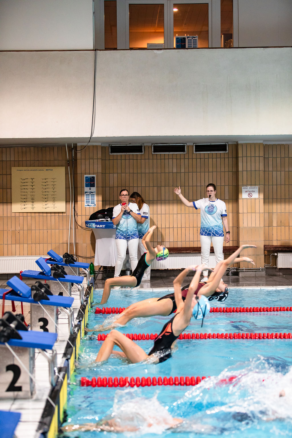 Jednoúrovňová galéria 153